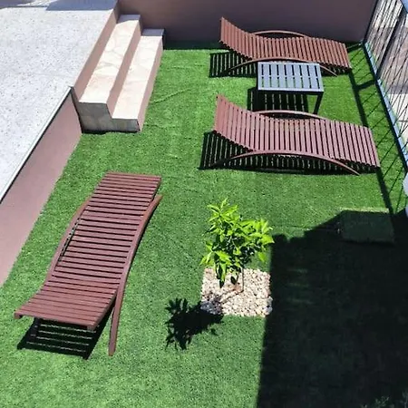 Vikendica House Dea With Outdoor Jacuzzi