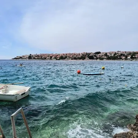 House Dea With Outdoor Jacuzzi Vikendica *